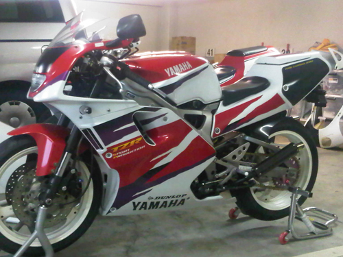 TZR250R SP. All original, 8000 kms from new with Sugo kit. Last year of the SP